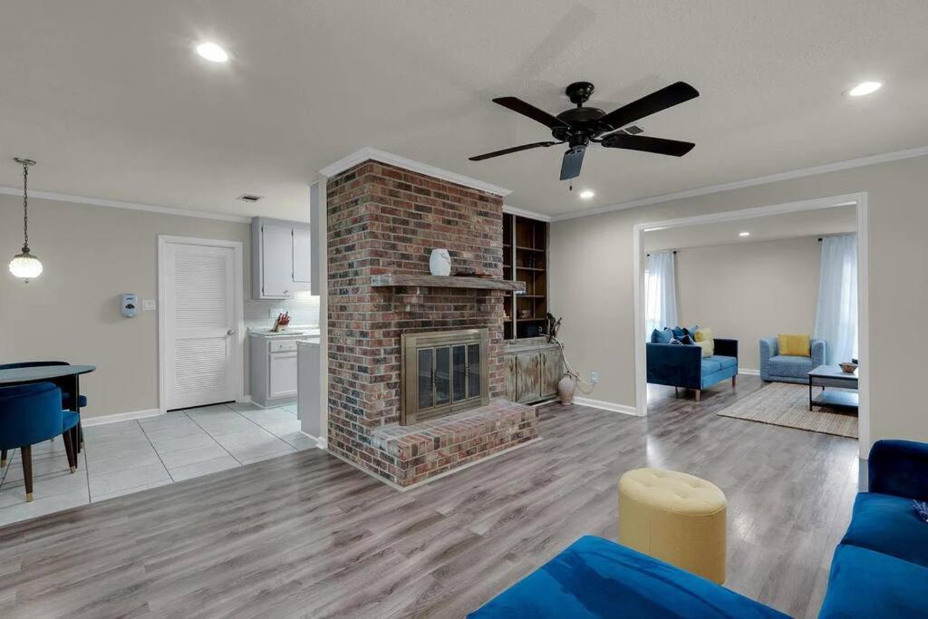 Quiet Relaxing Home - Close To Downtown & Beach 4Br-2Bt Pensacola Exteriér fotografie