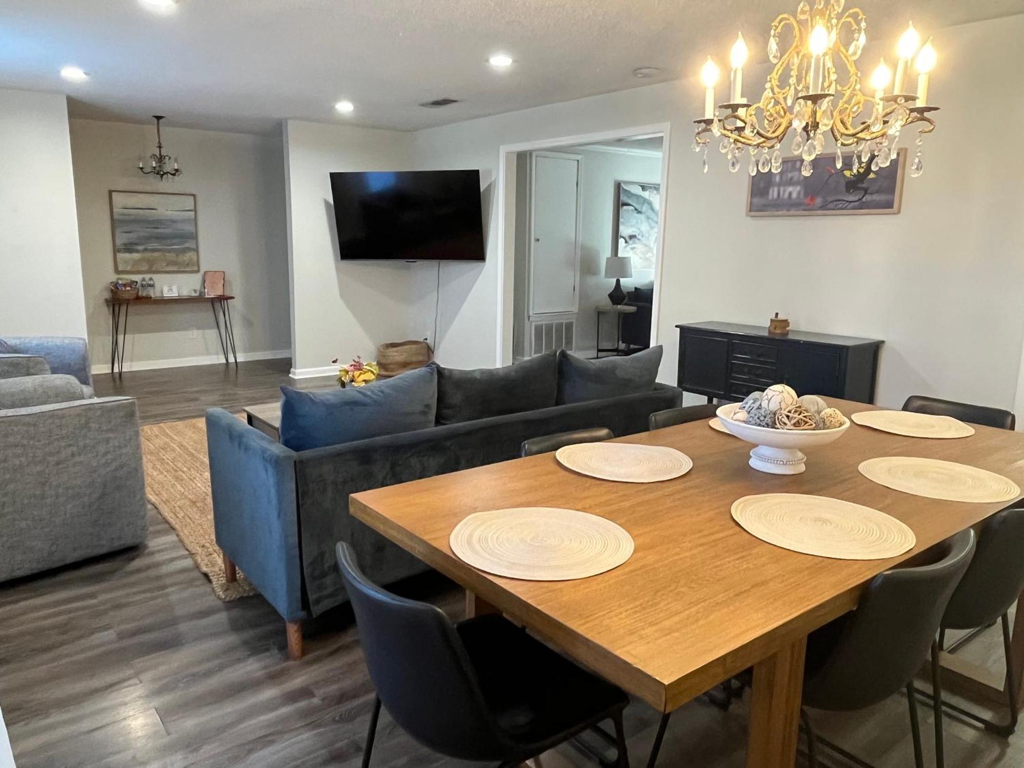 Quiet Relaxing Home - Close To Downtown & Beach 4Br-2Bt Pensacola Exteriér fotografie